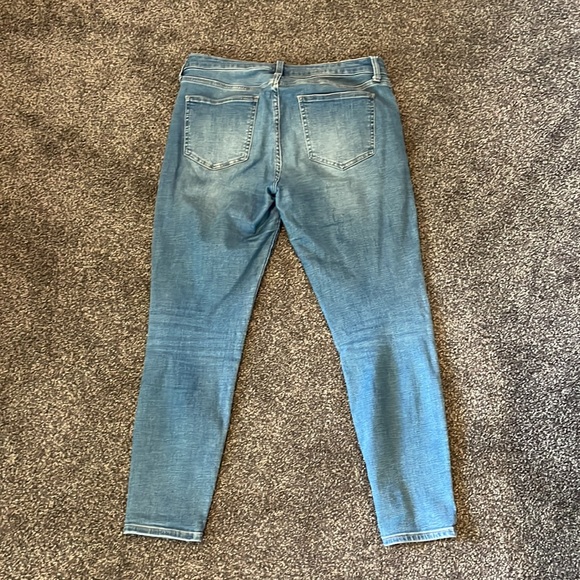 Jeans - Picture 2 of 3